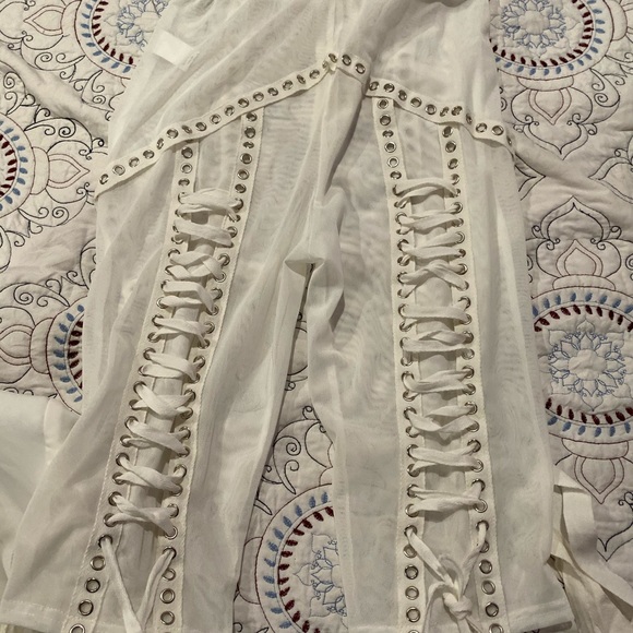 Laced jacket set - Picture 5 of 5